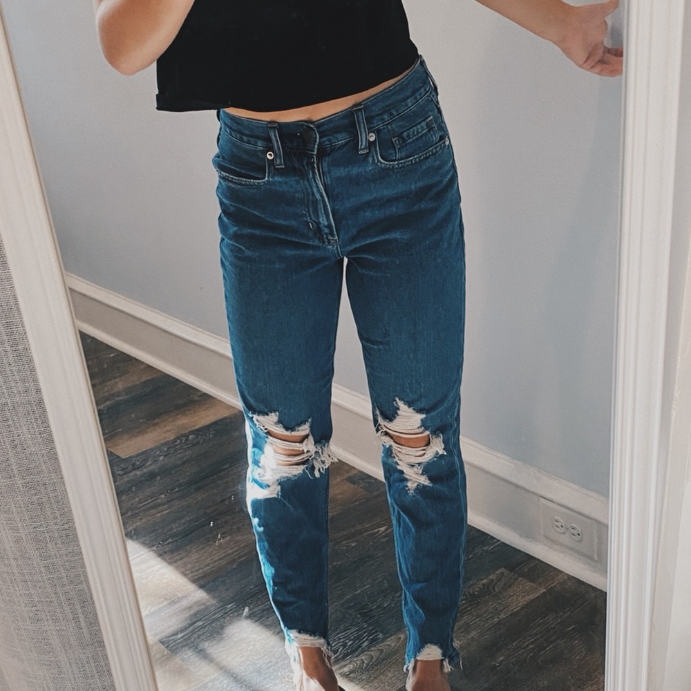 American Eagle Blue ‘Mom Jean’ Jeans, Size 2